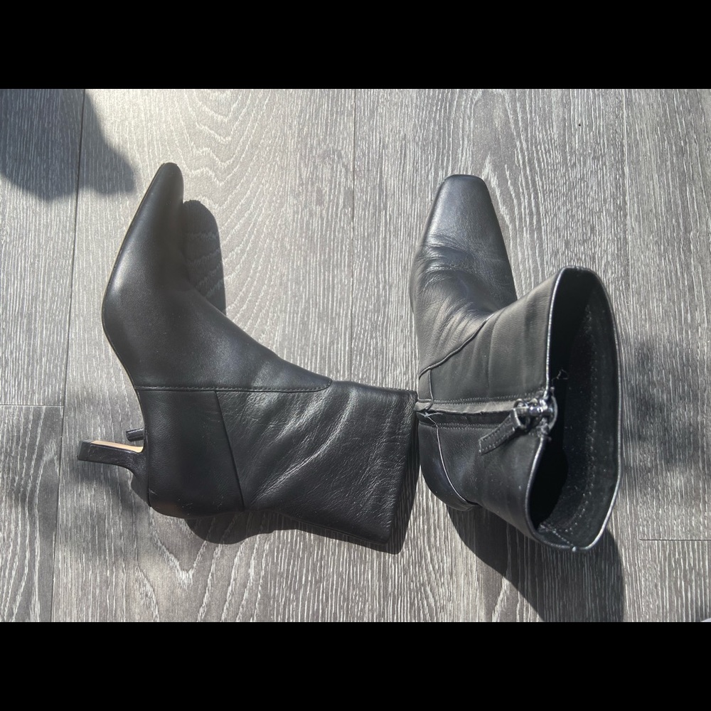 Zara black leather boots with low heels